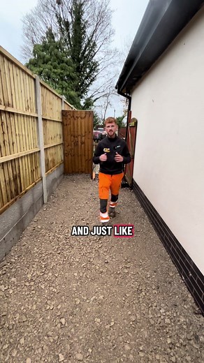 Light work 😮‍💨❄️ #concrete #fyp #driveway #teamworkmakesthedreamwork #landscape #forupage #fencing #victory