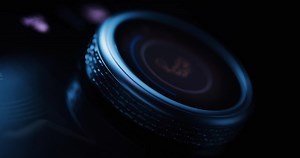 ປະຢັດພະລັງງານດ້ວຍ ECO ໂໝດ ທີ່ມາພ້ອມຕົວຊ່ວຍໃນການປັບການໝູນວຽນຂອງອາກາດພາຍໃນໂຕລົດ ສຳຫຼວດເພີ່ມເຕີມ: https://www.jaguarlaos.com/jaguar-range/i-pace/overview | Jaguar | Facebook