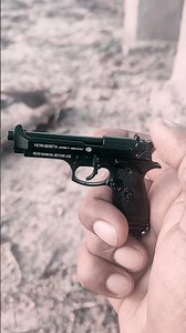 Miniature Gun keychain🔫🔥💥 with full functionality (non firing)#beretta92fs #gifts