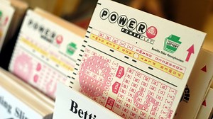 Powerball jackpot: 5 winning lottery tickets sold in Florida worth millions
