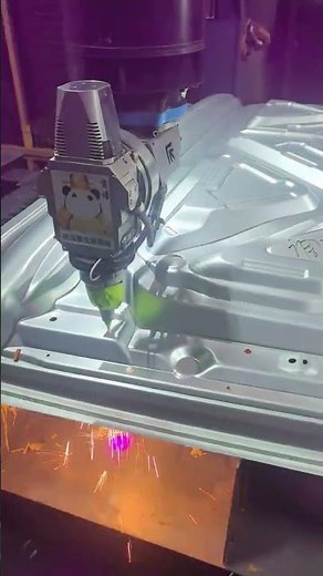 3D 5-Axis Laser Cutting Machine in Action — Precision, Speed & Perfect Edges! #LaserCutting #5Axis