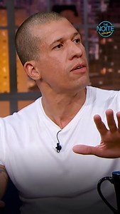 PODEROSÍSSIMO NINJA explica NUNCA MEXA 👀 #ninja #douglasviegas #thenoite #sbt #thenoitecomdanilogentili #danilogentili #nuncamexa #poderosissimoninja | The Noite com Danilo Gentili