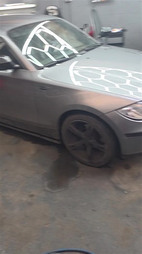 seb nous montre comment nettoyer les fillet de culasse #plaisir #mecanique #garage #pourtoi #viralvideos @toutlemondetiktok