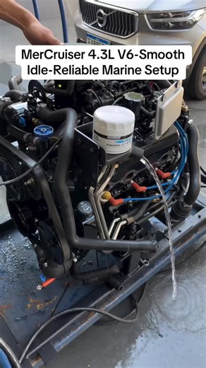 MerCruiser 4.3L V6 marine engine Known for reliability and smooth power Classic boat setup #engine #spareparts #boat #performance #v6