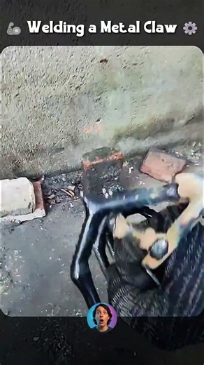 Amazing Traditional Handicraft to Create a Metal 'Tiger Claw'