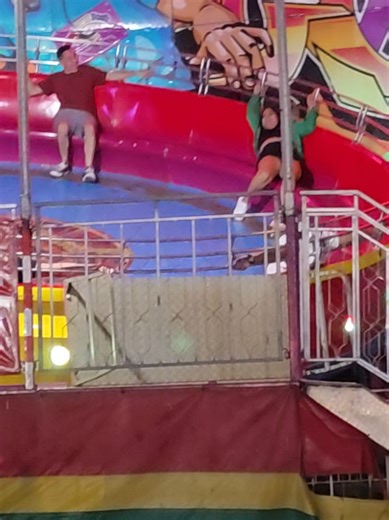 I just love watching my hubby heal his inner child with my favorite cousin🤣 I mean his cousin, but she's mine now🥹 Me encanta ver a mi marido sanar a su niño interior con mi prima favorita 🤣 Bueno, en realidad es su prima, pero ahora es como si fuera mía 🥹 @ronnito @Heymi Calderon Lacay #fyp #nicaragua🇳🇮 #lol #funny #rollercoaster