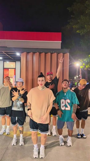 Delicious Ice Cream Yummy Dance Craze