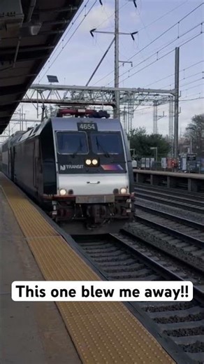 This one blew me away!! #train #railfan #railfanning