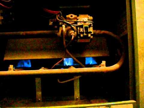 1985 model Rheem furnace delayed ignition