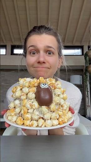 Lets maka a easter sheep 🐑 cake