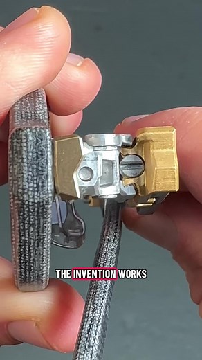 Innovative Adjustable Hinge Design for Sunglasses