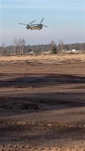 military chopper chinook warriorspeed manuver airforcelover