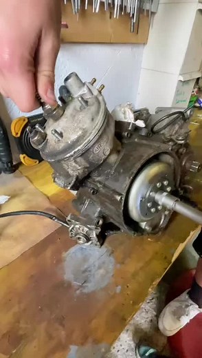 Inspecting a Carburetor: Step-by-Step Guide