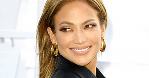 J.Lo Wants You To #BeTheGirl In Bizarre New Weight-Loss Challenge