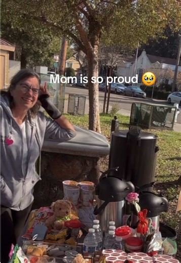 JOHN the photographer and Charles the reporter came out today to do a piece on Victorias Table for our local newspaper 🗞️ Such a great time! Thank you all who have supported this journey 🩷🙏🏼 #newspaper #photographer #victoriastable #community #blessed @The Press Democrat