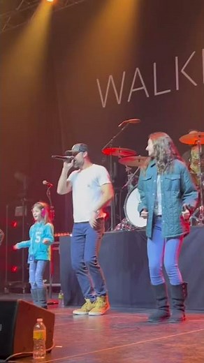 Walker Hayes “Fancy Like” 20 Monroe Live