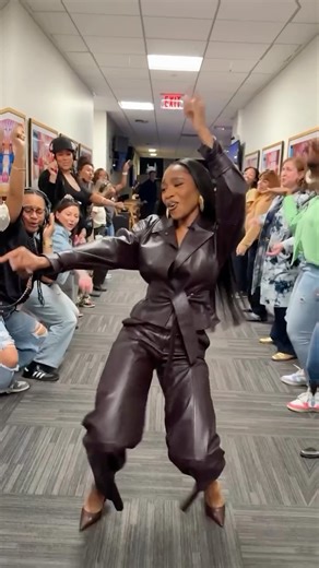 The Jennifer Hudson Show on Instagram: "What’s going on at the Happy Place?"