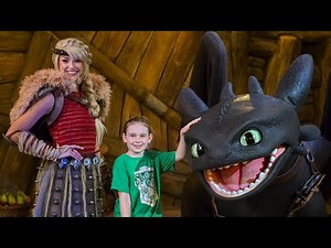Meeting Toothless & Astrid at the Isle of Berk | Epic Universe How to Train Your Dragon Experience