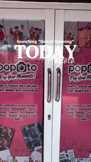 POPOTO INDONESIA on Instagram: "START YOUR POSE! KAMI SUDAH OPEN! 📸✨ Gak perlu mikir biaya tambahan, di Grand Opening ini semuanya serba GRATIS & ALL-IN! berlaku hanya di 4-6 Januari 2026!! ✅ Foto sepuasnya dengan durasi max 7 menit ✅ Aksesoris gemas tinggal pakai. ✅ Semua soft file langsung dikirim ke kamu. 📍 Lokasi: Ciporang samping lampu merah/Klik link di Bio ⏰ Jam Operasional: 08.00-17.00 WIB Yuk, serbu sekarang sebelum antrean makin panjang! 🔥 #kuninganrepost #kuninganjawabarat #selfstu