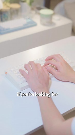 sounds immaculate 😩 #lego #keyboard #typing #asmr #customkeyboard #setup #mechanicalkeyboard