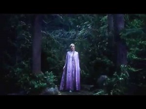 Once Upon A Time 4x05 “Breaking Glass” Elsa Builds the Ice Bridge