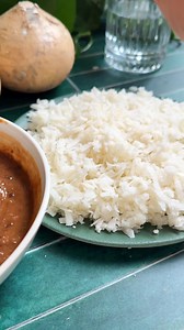 Made with just one ingredient (yes, just one!), this jicama rice is a fantastic low-carb rice option. 🍚 | Live Eat Learn