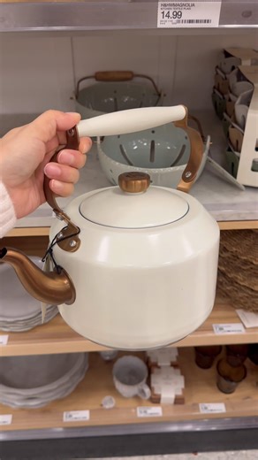 Let's go to Target 🎯 to check out the kitchen items #target #kitchenitems #decorations #storevideo