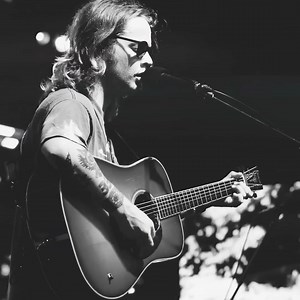 2.2K views · 41 reactions | We are excited to welcome Billy Strings who will be joining Willie Nelson & Family, The Avett Brothers, Larkin Poe, and Brittney Spencer at the 2022 Outlaw Music Festival at SPAC on September 18! Get tickets: https://livemu.sc/3wNe1aD | Live Nation Concerts at SPAC | Facebook
