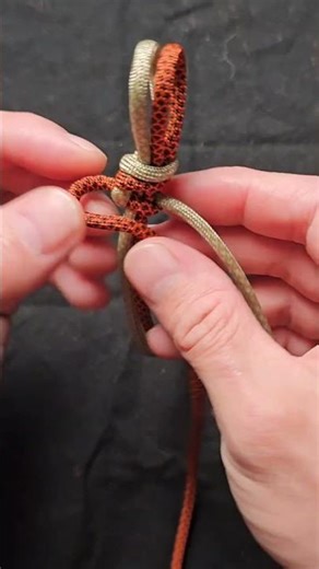 LEARN Cobra Knot in 10 SECONDS! #paracord