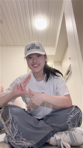 Nhân dịp được @UPRIZE chấm 9,25 đỉm, bé xin phép đăng video lên Típ Tốp nhoé ✨ Ai chưa nộp btvn thì nộp đi nghen 🤭 #UPRIZECuongBach #UPRIZE #BEX #DauTruongSam #MAYogu