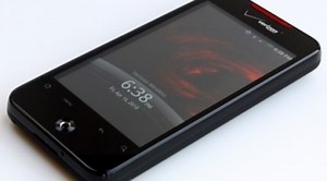 Verizon Droid Incredible By HTC Gets Android 2.2, 720p HD Video, Flash Player Now - SlashGear