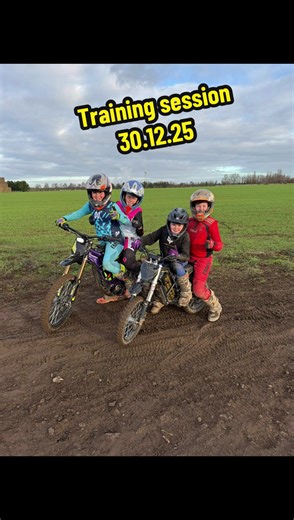 Great training session today with @Jordan Eccles 👊🏻💪🏻 #fyp #foryoupage #training #bike