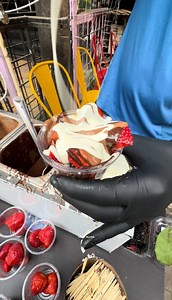 5.3K views · 94 reactions | London Famous Sweet Dish Chocolate With Strawberry | TIGER VLOGS | Facebook