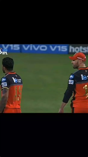 Ipl_2026_ on Instagram: "要讓另一半「不經意」地看到這篇文案,可以運用一些巧思,讓驚喜感倍增。這裡提供幾種既自然又有儀式感的做法,搭配近期熱門的「蛋糕小熊蠟燭旋轉禮盒」哏,效果會更佳。 1. 社交媒體暗示法 限定好友分享:在Instagram限時動態或Threads上發布, 並將可見範圍設定為「摯友」或「只有他/她」,確保對方一定會看到,又不會有公開示愛的壓力。 假裝隨手滑到:兩人一起滑手機時,假裝不經意地滑到這篇貼文,然後笑著說:「欸你看這個,好可愛喔!」或「這個蛋糕好特別,下次買來試試?」。 2. 甜蜜日常互動法 私訊分享連結:看到喜歡的蛋糕小熊禮盒,可以自然地截圖或分享連結給另一半,附上輕鬆的文字,例如:「天啊這個也太可愛了吧!」或「這款蛋糕好特別,感覺很有驚喜感」。 製造話題:找個機會跟另一半聊起生日或紀念日,然後說: 「最近在網路上看到一個超有創意的禮物,是會旋轉的蛋糕小熊機關盒,覺得很有儀式感」,引起他的好奇心。 3. 實體物品引導法 放在顯眼處:將印有相關貼文的圖片或截圖,以「無意間」的方式放在他常會經過的地方,例如:把貼文頁面開著,將手機或平板放