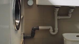 Stop water waste and flood Damage for good with the Grohe Sense System!