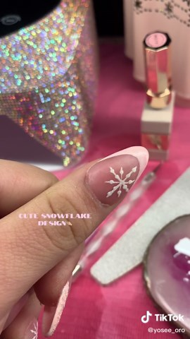 Simply cute Christmas almond set🎄💕 #nails #nailtech #fypシ #viral #fyp