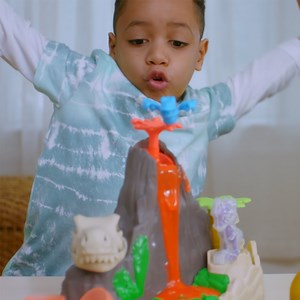 Let your little ones’ imaginations erupt with the Play-Doh Dino Crew Lava Bones Island Playset. Pick it up today at Walmart. | Play-Doh