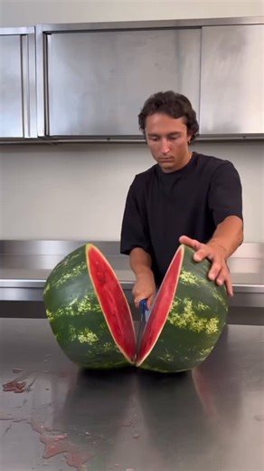 french pastry chef on Instagram: "Watermelon  By chef : @pastrychef_am @pastryclass #hamidotaibi #pastrylove #pastry"