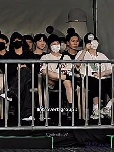 351K views · 10K reactions | Extrovert vs introvert 藍 | 햺헅헅 헅허헏햾 헃헎헌헍 햿허헋 헍햺햾헄허허헄 - 헄헏 | Facebook