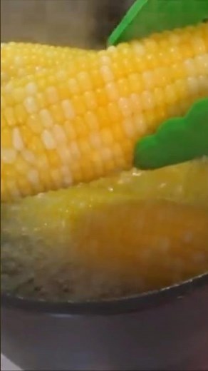 Boiled CORN-ON-THE-COB IN 15 Minutes 🌽 So YUMMY 😋 #food #cooking #easy #vegetables #tutorial