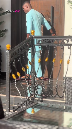 Stylish Men's Outfits for 2024 Trends