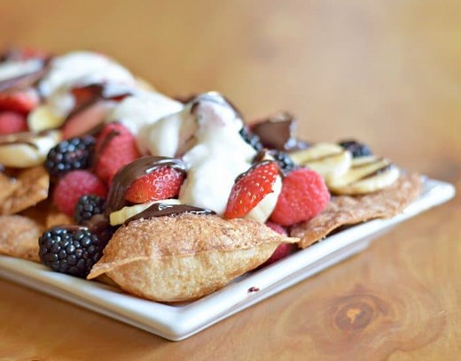 The Most DELICIOUS Dessert Nachos