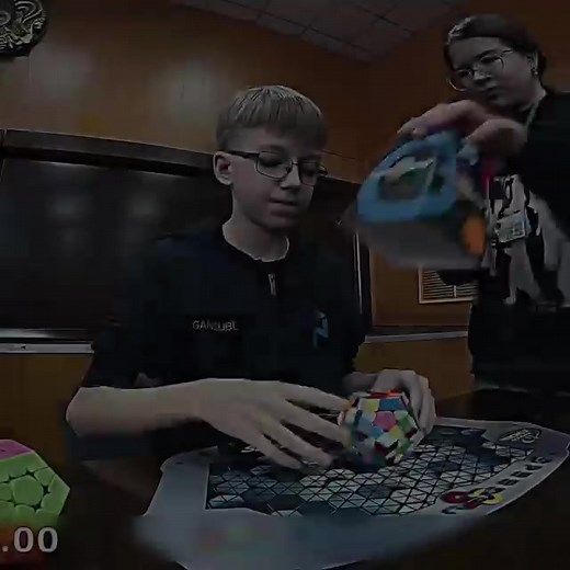 Timofei Tarasenko's Megaminx World Record Average