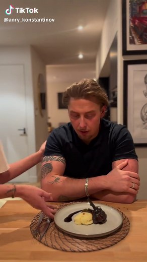 Zonder mij? Een humoristische kijk op vrienden