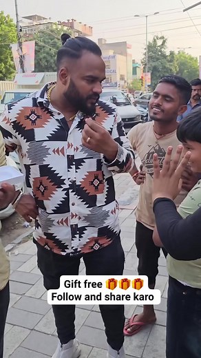 JJ communication shop Manish Jain gift 🎁 contact number 8982465376 call me #fbrealsviral #tirndig #fbreels #JJ COMMUNICATION #jj_mobiles _world #fbrealsvira #gifts #iphone #fbreelsvideo #reelsvideo | Manish Jain