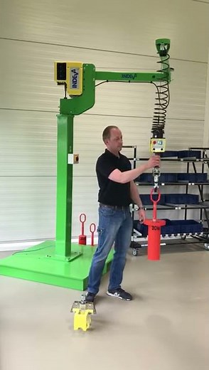 Schwere Lasten einfach Heben – mit dem Liftronic Easy-6