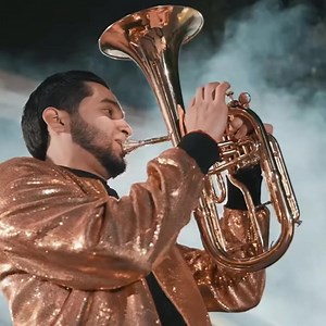 ⚠️POR PRIMERA VEZ EN CIUDAD JUÁREZ ⚠️ 🔥‼️LARRY HERNANDEZ 🔥‼️ 💥CON NORTEÑO Y BANDA SINALOENSE 💥 LLEGA A EVOLUTION DISCOTEQUE ESTE 03 MARZO ❗️GRAN CONCIERTO QUE NO TE PUEDES PERDER VENTA DE BOLETOS YA DISPONIBLES EN TAQUILLAS DE EVOLUTION DISCOTEQUE HORARIO DE TAQUILLA ℹ️ LUNES A JUEVES 3PM A 9PM VIERNES A PARTIR DE LAS 5pm 🕔 COSTO POR PERSONA PREMIER $3,500 DIAMANTÉ $2,000 VIP $1,000 GENERAL $500 MAYOR INFORMACION ℹ️ 📞 (656) 317-1838 265-5827 316-9636 459-3537 📍UBICADOS EN AV PASEO DE LA V