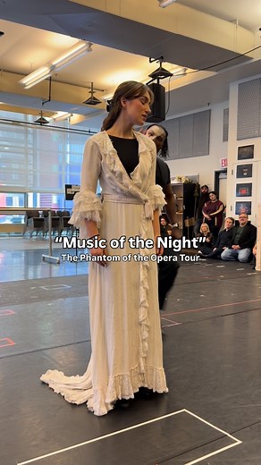 Watch The Phantom of the Opera tour (@phantomtour) star Isaiah Bailey (@sangisaiah) sing “Music of the Night” in rehearsal! | BroadwayWorld