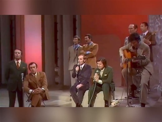 564K views · 10K reactions | Ici avec les Compagnons de la chanson qu’il est impossible d’oublier. Fred Mella le soliste doté d’une si belle voix, était son ami le plus proche.  | SEDA Aznavour | Facebook