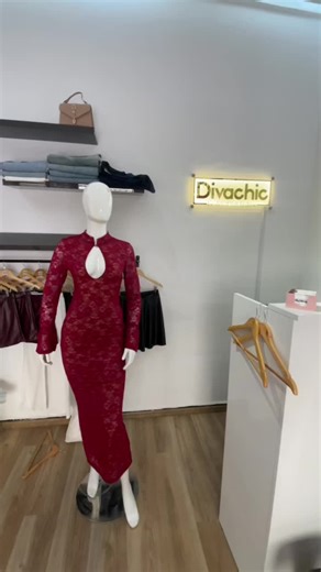 Vidéos de divachic_ (@divachic_) avec son original - divachic_